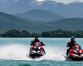 Мир гонок на водных мотоциклах 3D