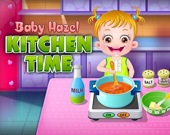 Малышка Хейзел на кухне